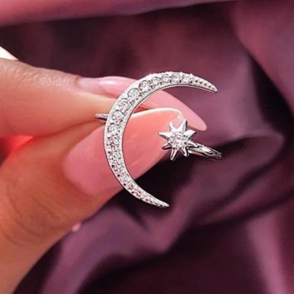 NEW SILVER DIAMOND MOON STAR ADJUSTABLE RING, CUTE RING, SHINY RING. - Picture 4 of 4